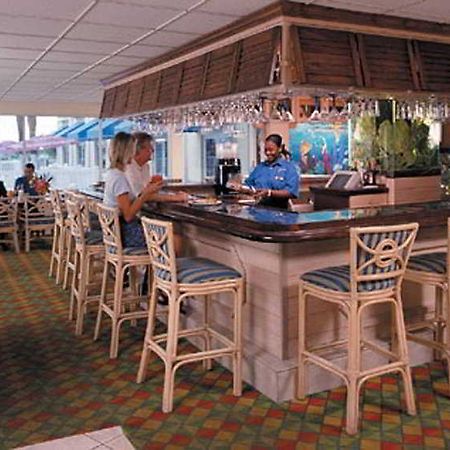 Nassau Palm Hotel Buitenkant foto