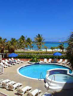Nassau Palm Hotel Buitenkant foto