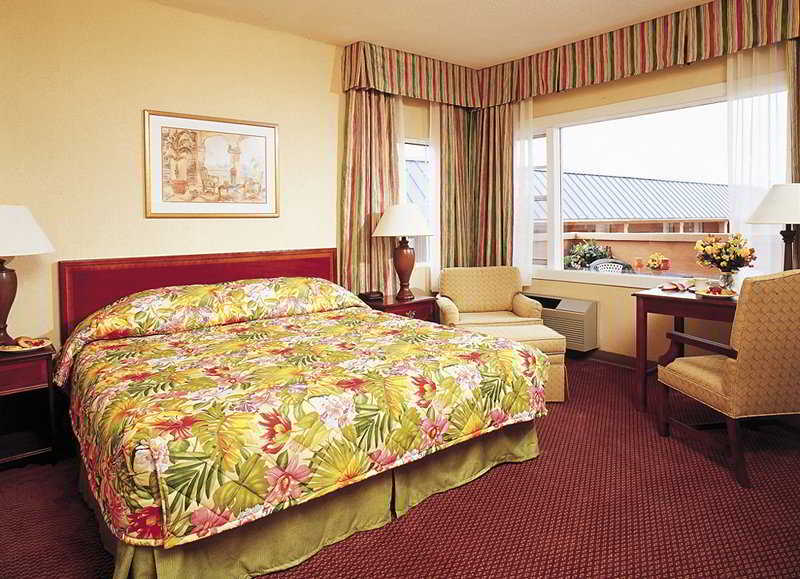 Nassau Palm Hotel Buitenkant foto